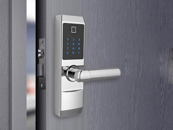 新都24小时上门开锁公司